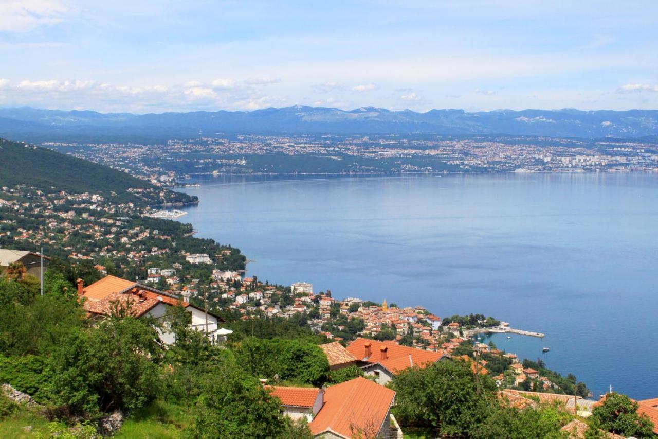 Family Friendly Apartments With A Swimming Pool Lovran, Opatija - 14178 Dış mekan fotoğraf