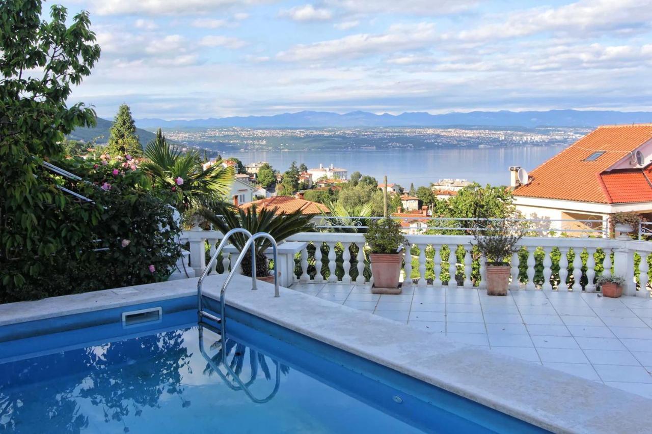 Family Friendly Apartments With A Swimming Pool Lovran, Opatija - 14178 Dış mekan fotoğraf