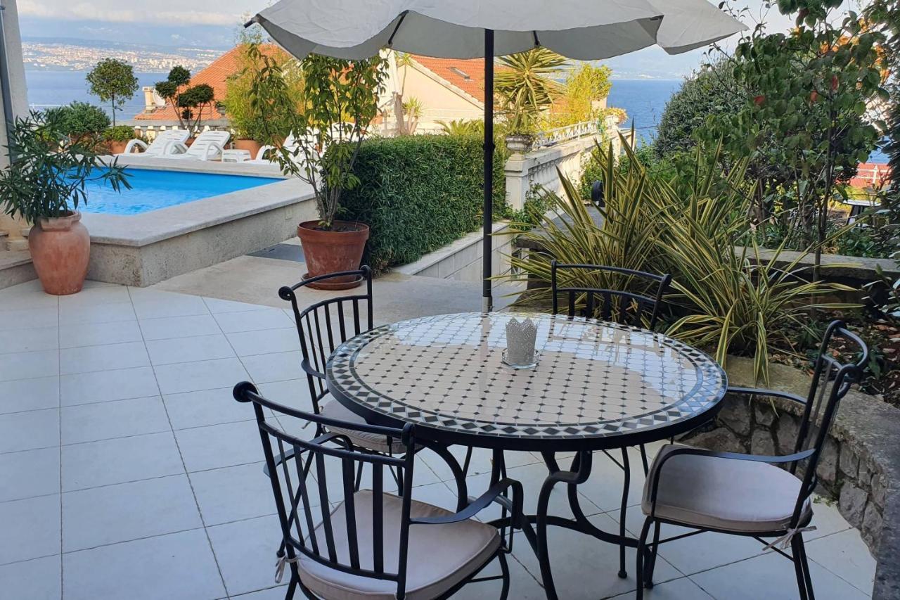 Family Friendly Apartments With A Swimming Pool Lovran, Opatija - 14178 Dış mekan fotoğraf