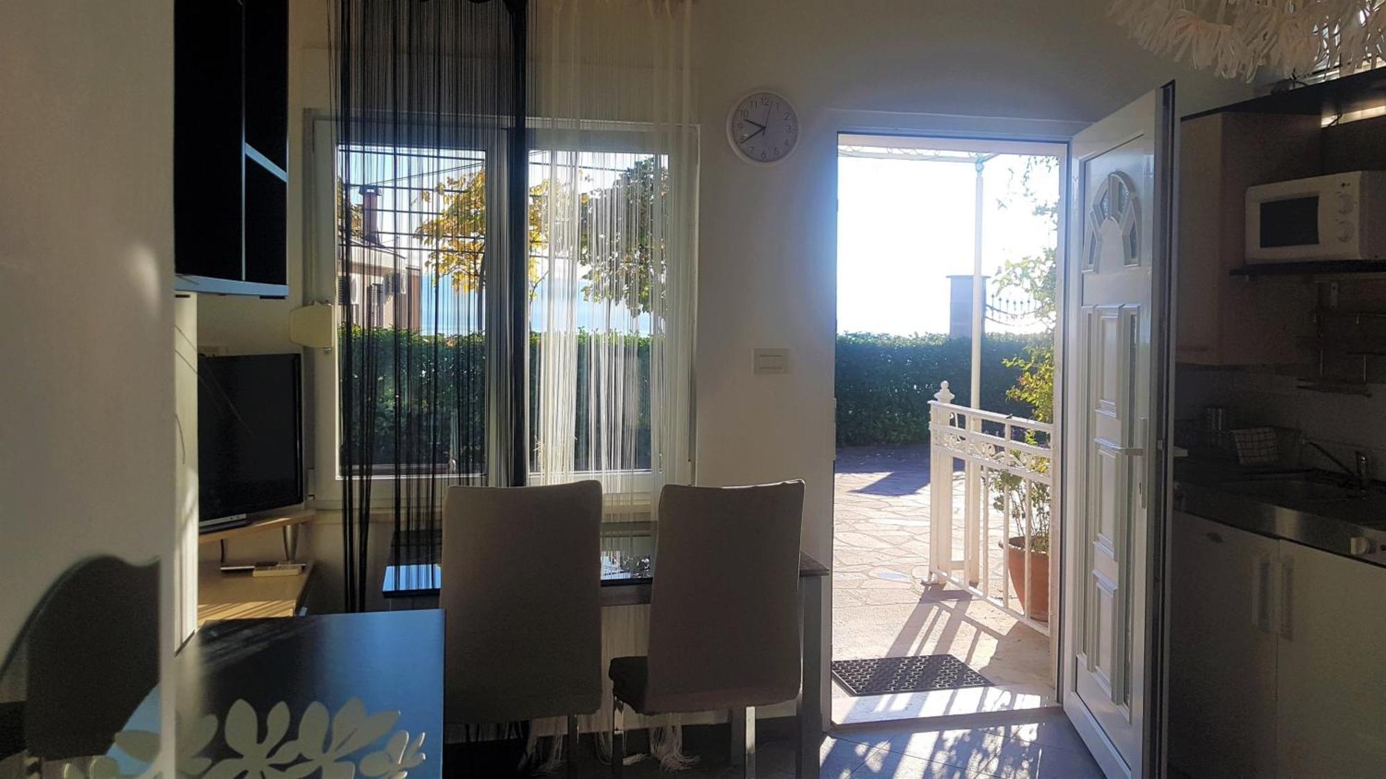 Family Friendly Apartments With A Swimming Pool Lovran, Opatija - 14178 Oda fotoğraf